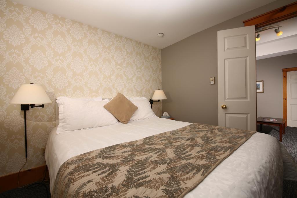 Kettle Creek Inn Port Stanley Exteriér fotografie